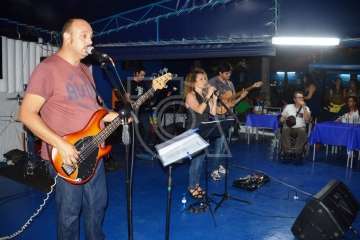 Charlie's & Ruano Band menea a Salinetas (Foto TA)